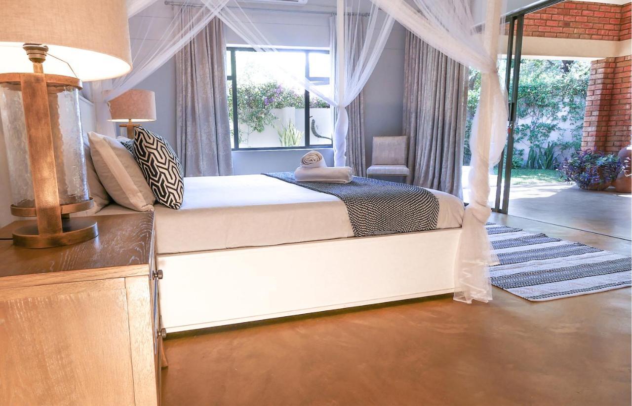 Victoria Falls Holiday Home Экстерьер фото