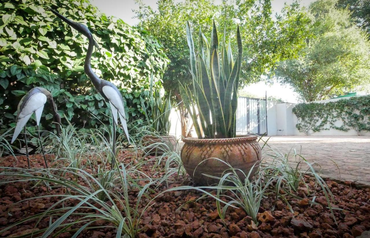 Victoria Falls Holiday Home Экстерьер фото